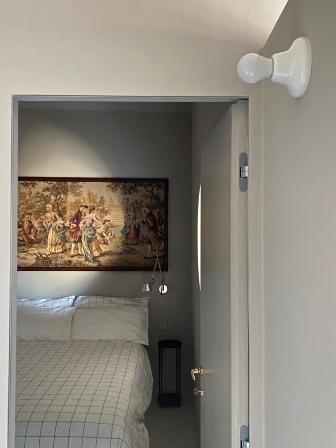 Bilocale Di Design Con Vista In Crocetta Quadronno Apartment Milan Exterior photo